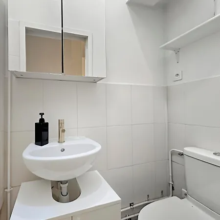 Moderne A Proche Arena Bercy Apartman *